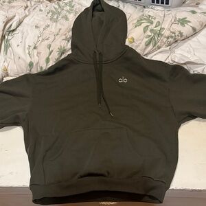 ALO Yoga Olive Accolade Hoodie